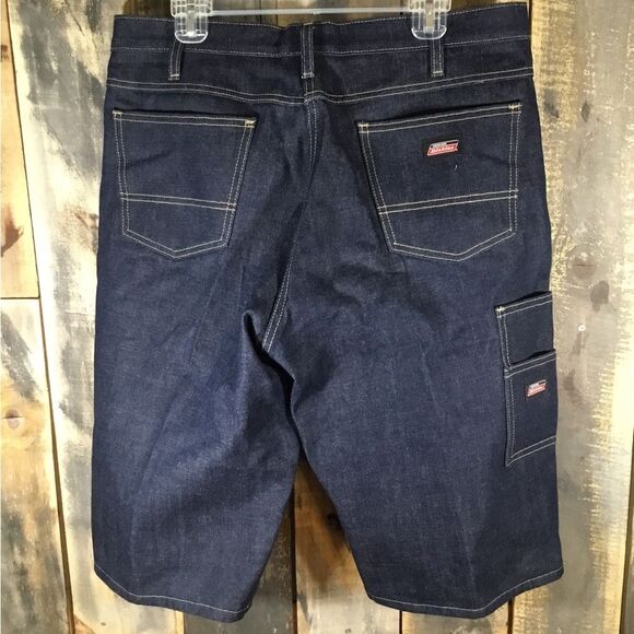 Dickies jean shorts 14 in length men’s waist 34 - Picture 2 of 7